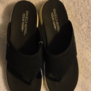 Skechers Black Yoga Foam Flip Flops